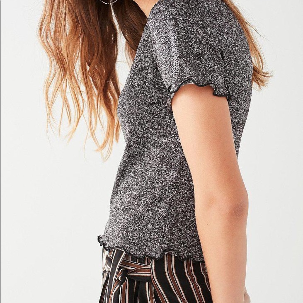 Urban Outfitters Sparkly Lettuce Edge T-shirt - Picture 3 of 6